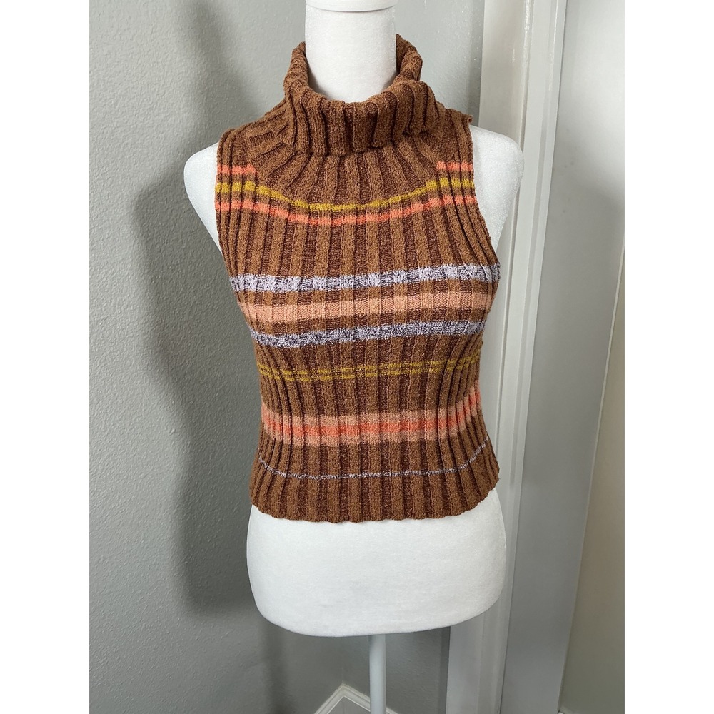 NWT Free People Edith Sweater Vest Berry Petals Ribbed Turtleneck Size XS